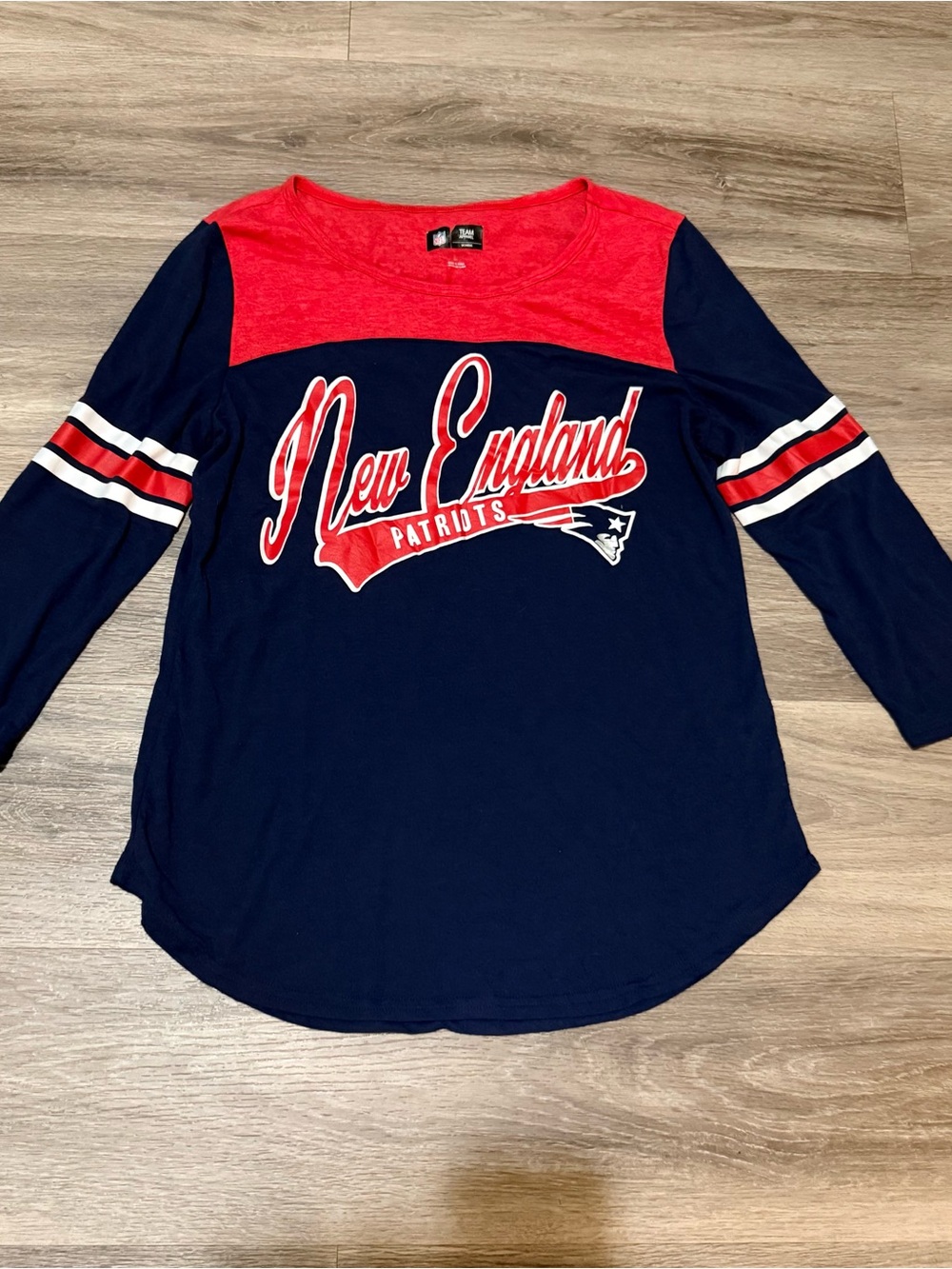 NFL New England Patriots Women's Navy and Red Long Sleeve Tee